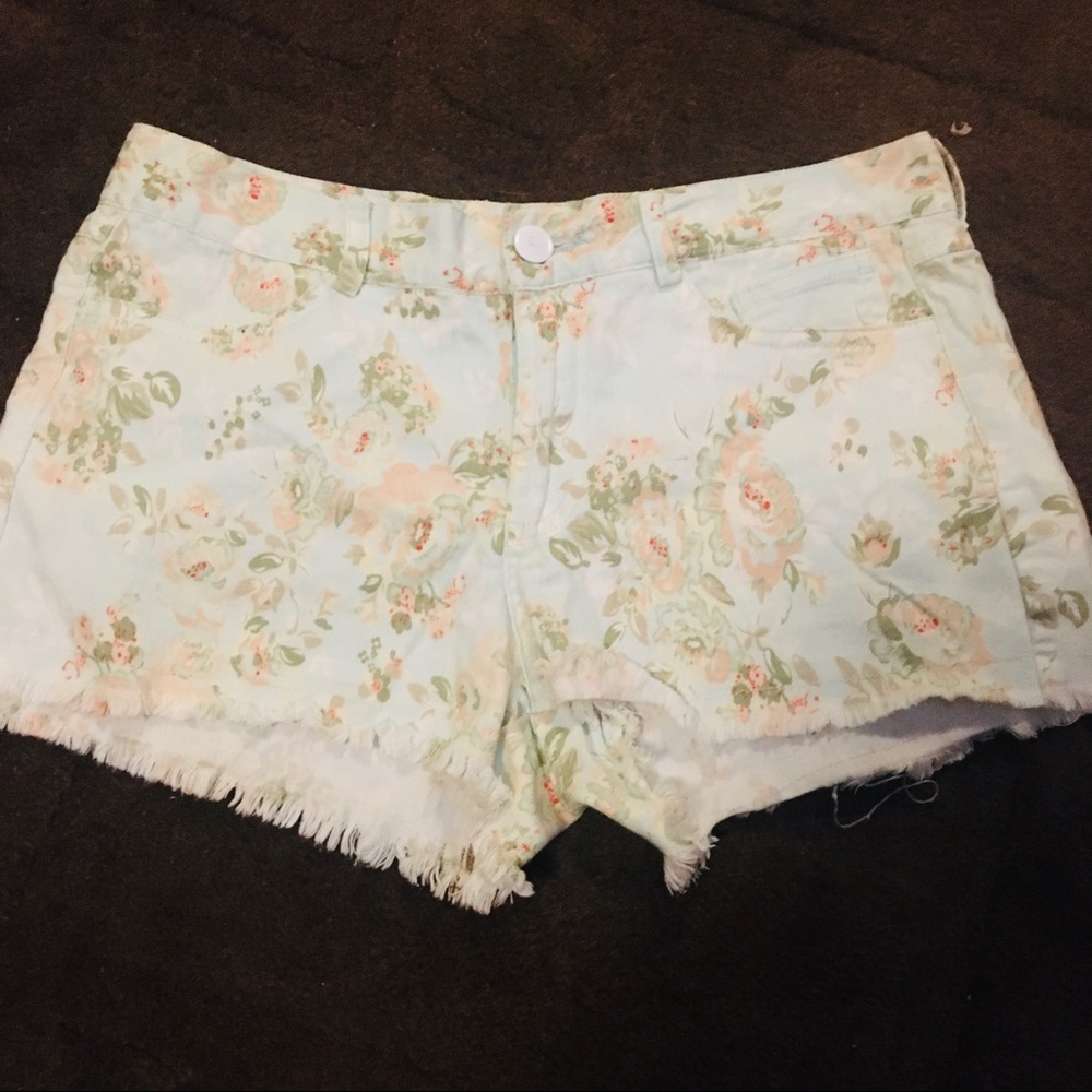 Women’s Size Small Floral Shorts